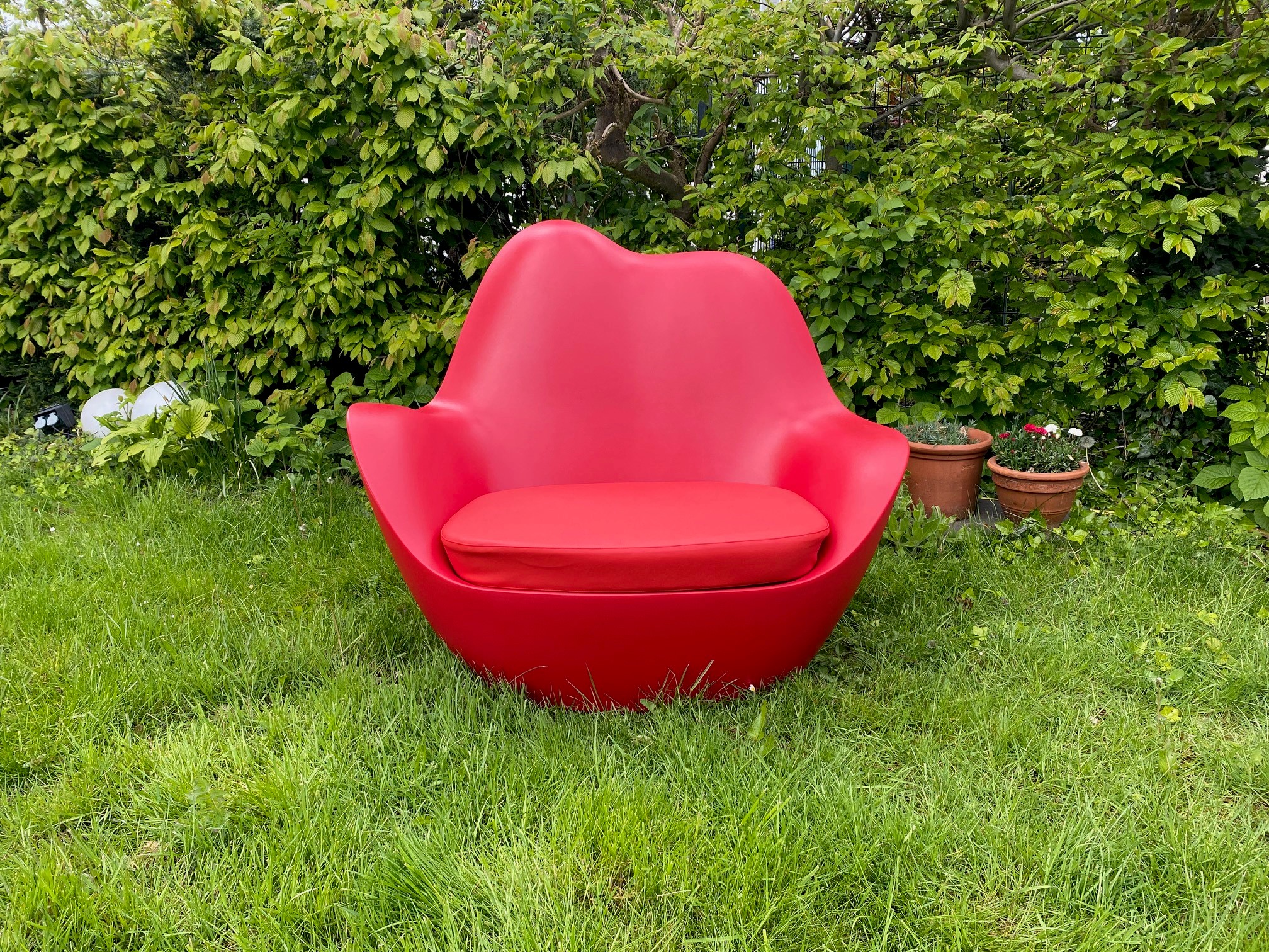 Vondom_Sabinas_Gartenstuhl_Gartensessel_Das_Einrichtungshaus_XXS_Willich_Krefeld_Düsseldorf_Neuss_Kaarst_Mönchengladbach_Viersen_Köln_Meerbusch_Duisburg_amazon_4